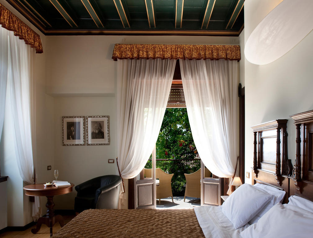 Hotel Villa Giulia Gargnano Δωμάτιο φωτογραφία
